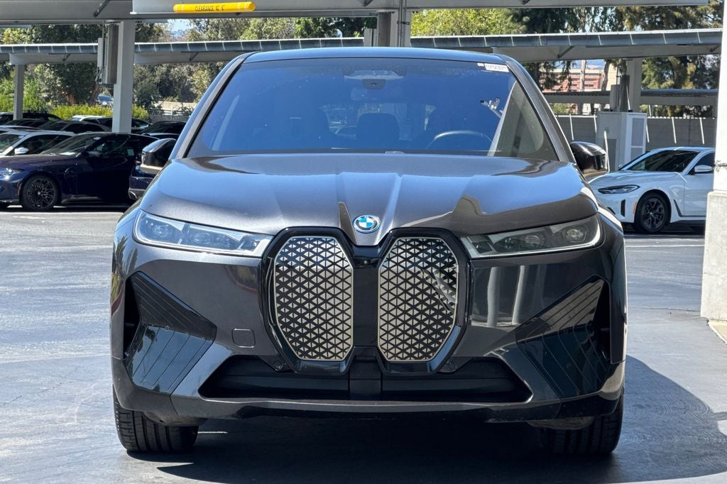2023 BMW iX M60