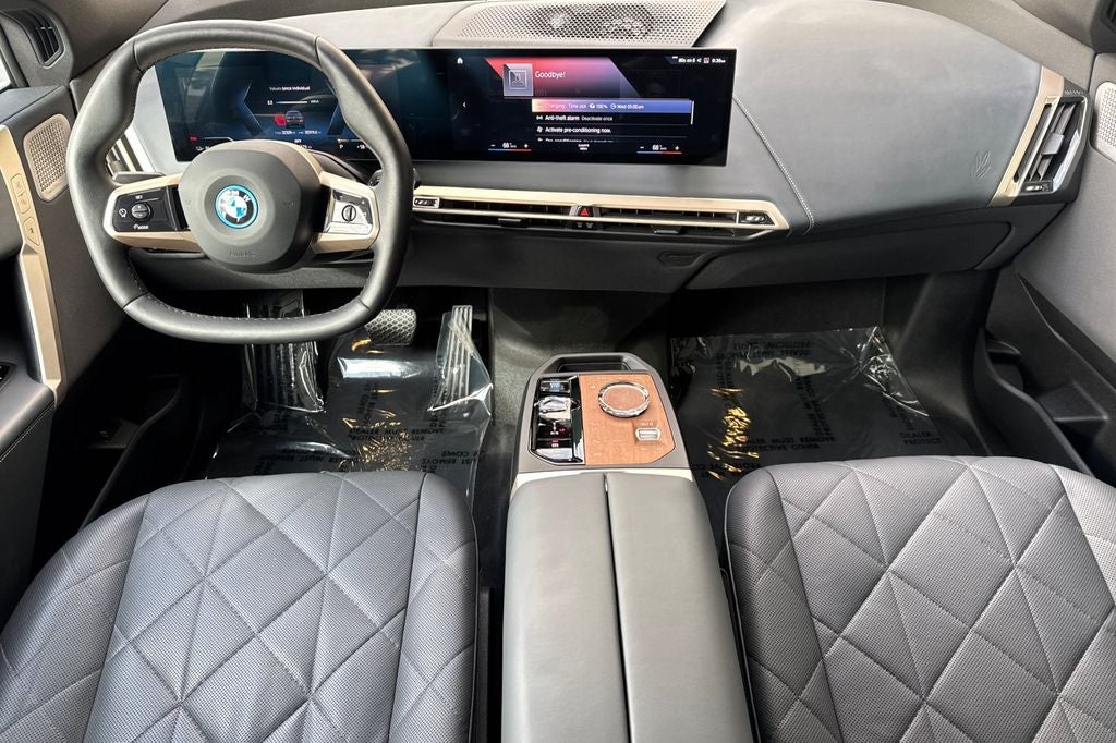 2023 BMW iX M60