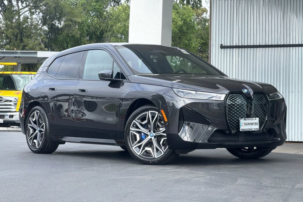 2023 BMW iX M60