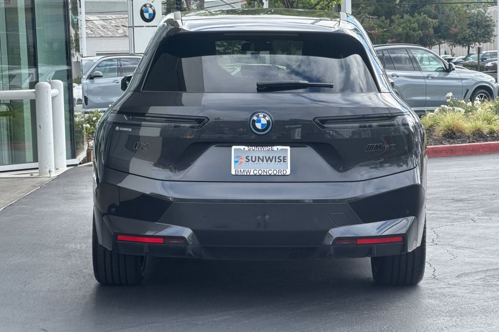 2023 BMW iX M60