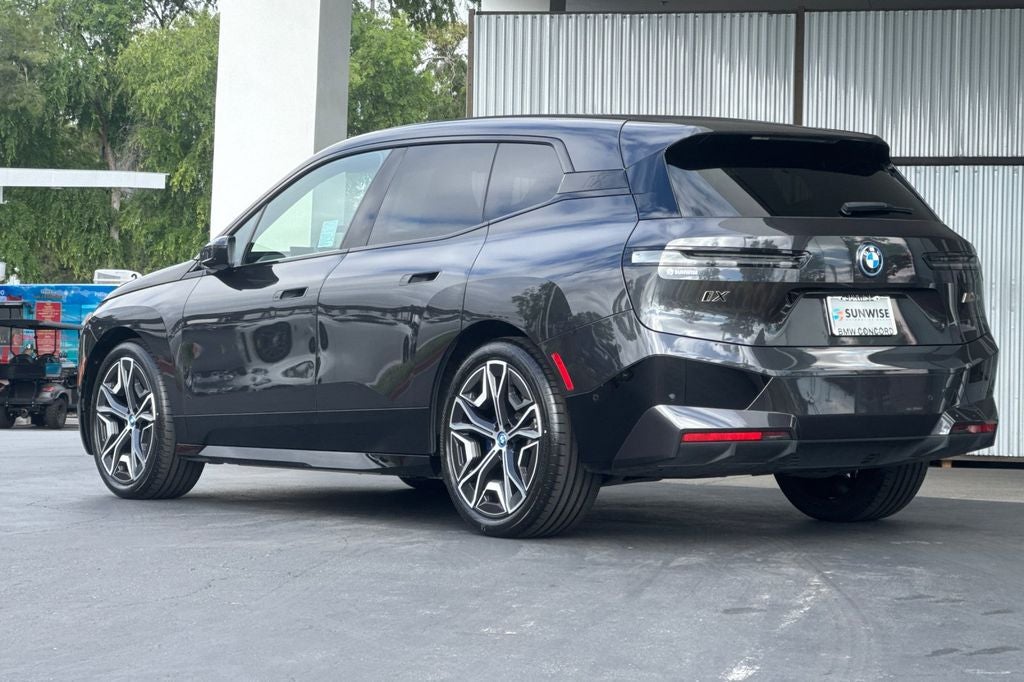 2023 BMW iX M60