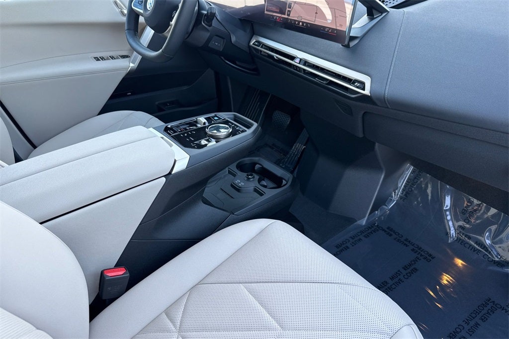 2026 BMW iX xDrive45