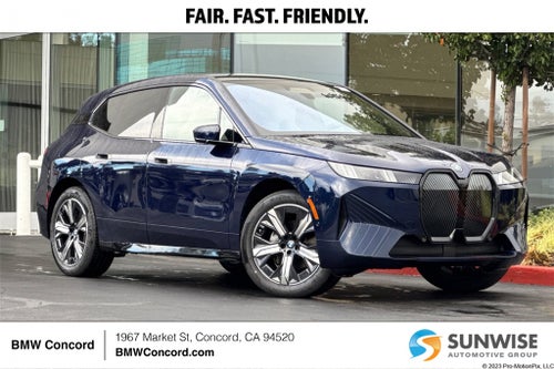 2026 BMW iX xDrive45