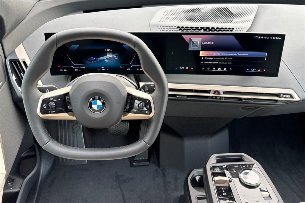 2026 BMW iX xDrive45