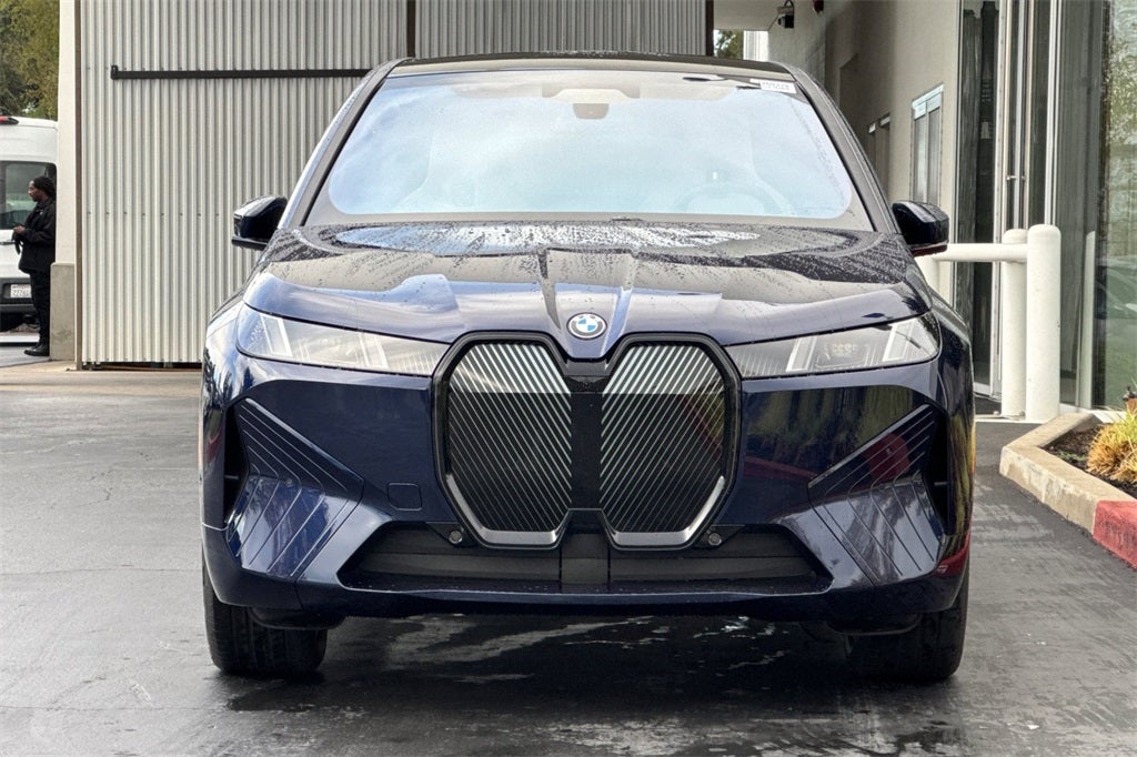 2026 BMW iX xDrive45
