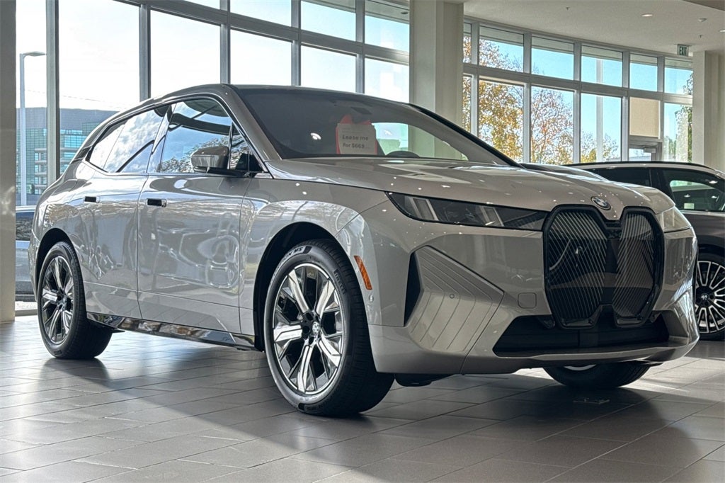 2026 BMW iX xDrive45