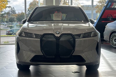 2026 BMW iX xDrive45