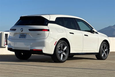 2026 BMW iX xDrive45