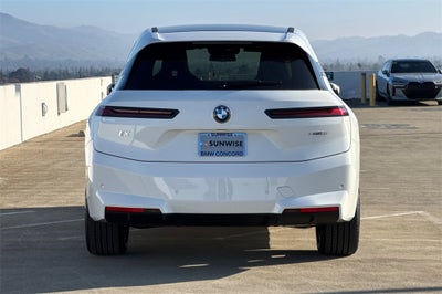 2026 BMW iX xDrive45