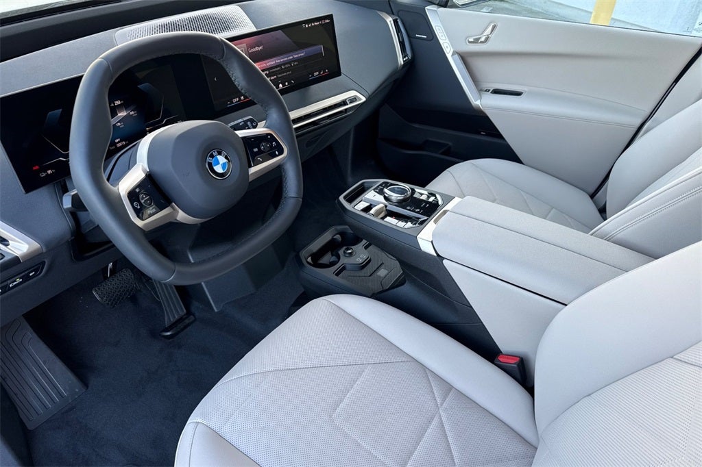 2026 BMW iX xDrive45