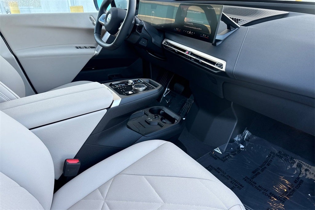 2026 BMW iX xDrive45