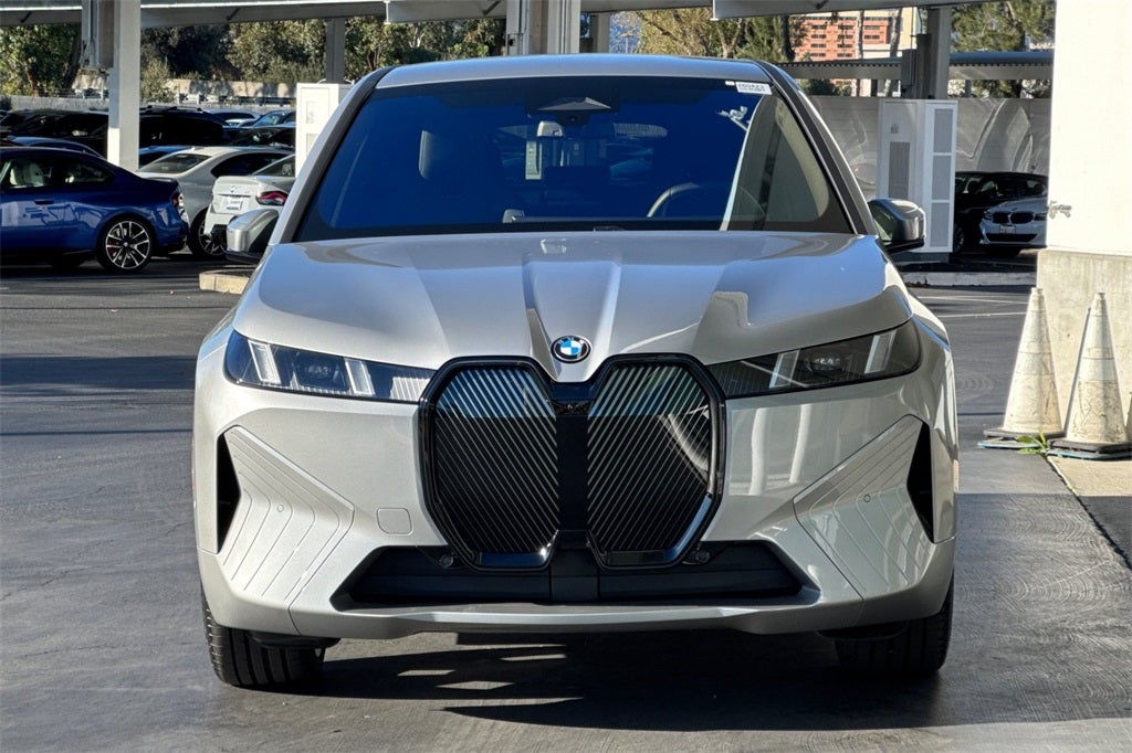 2026 BMW iX xDrive45