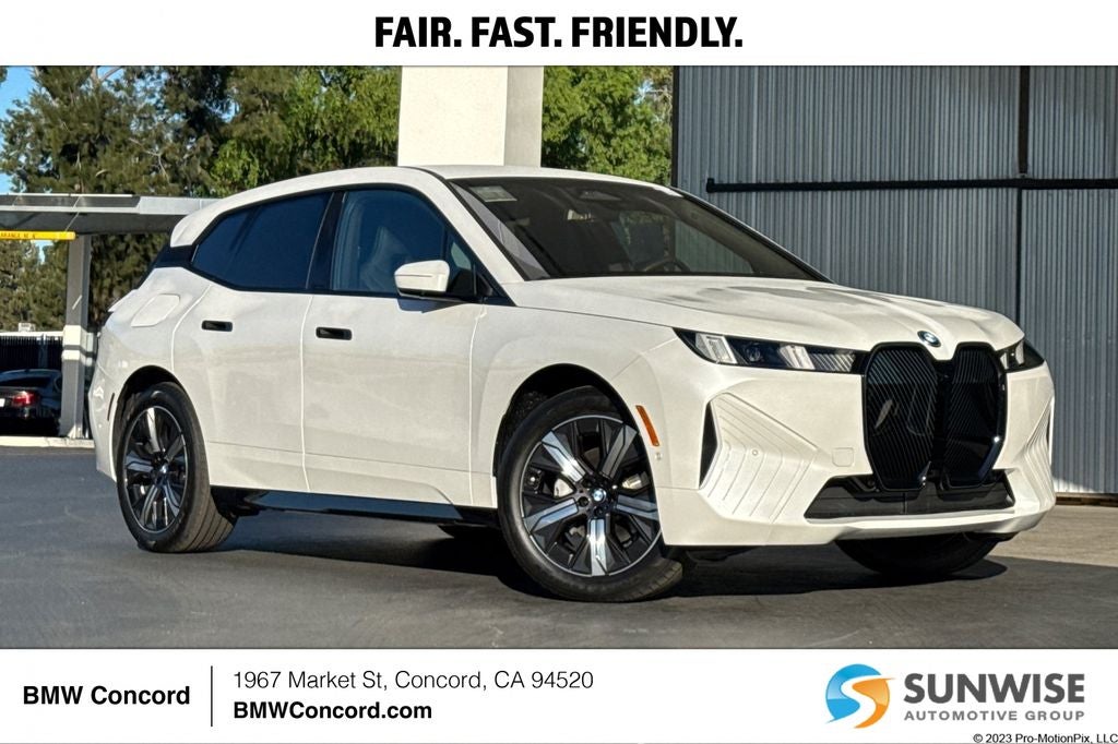 2026 BMW iX xDrive45