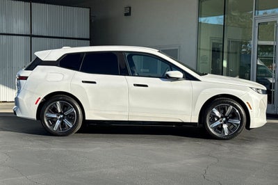 2026 BMW iX xDrive45