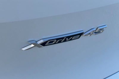 2026 BMW iX xDrive45