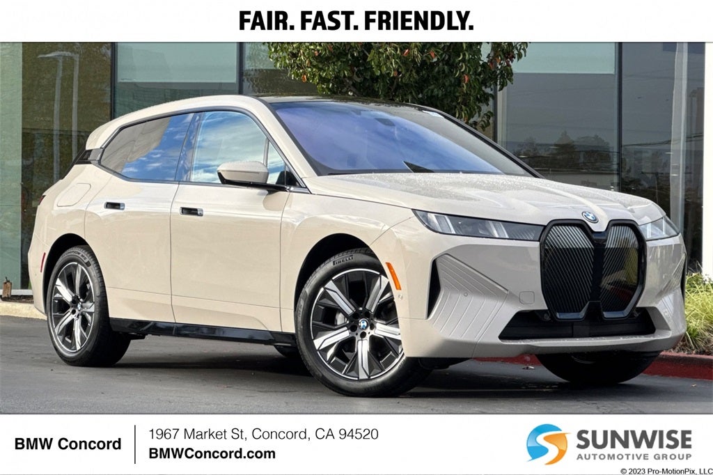 2026 BMW iX xDrive45