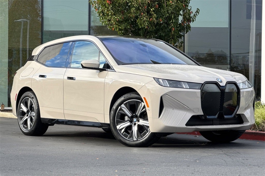 2026 BMW iX xDrive45