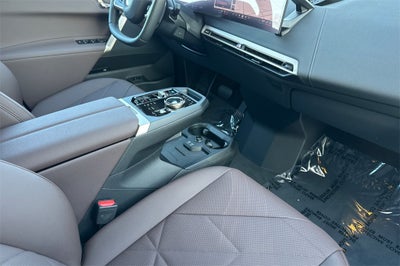 2026 BMW iX xDrive45