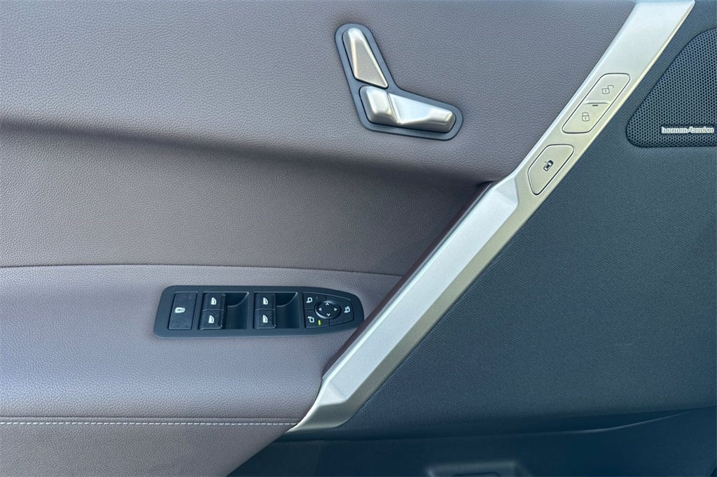 2026 BMW iX xDrive45