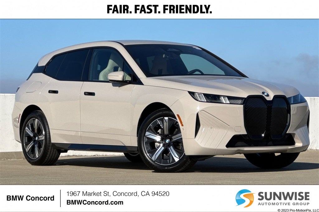 2026 BMW iX xDrive45