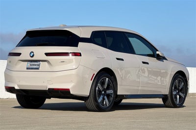 2026 BMW iX xDrive45