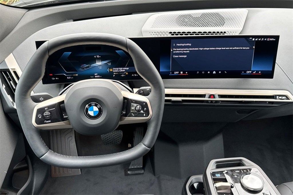 2026 BMW iX xDrive45