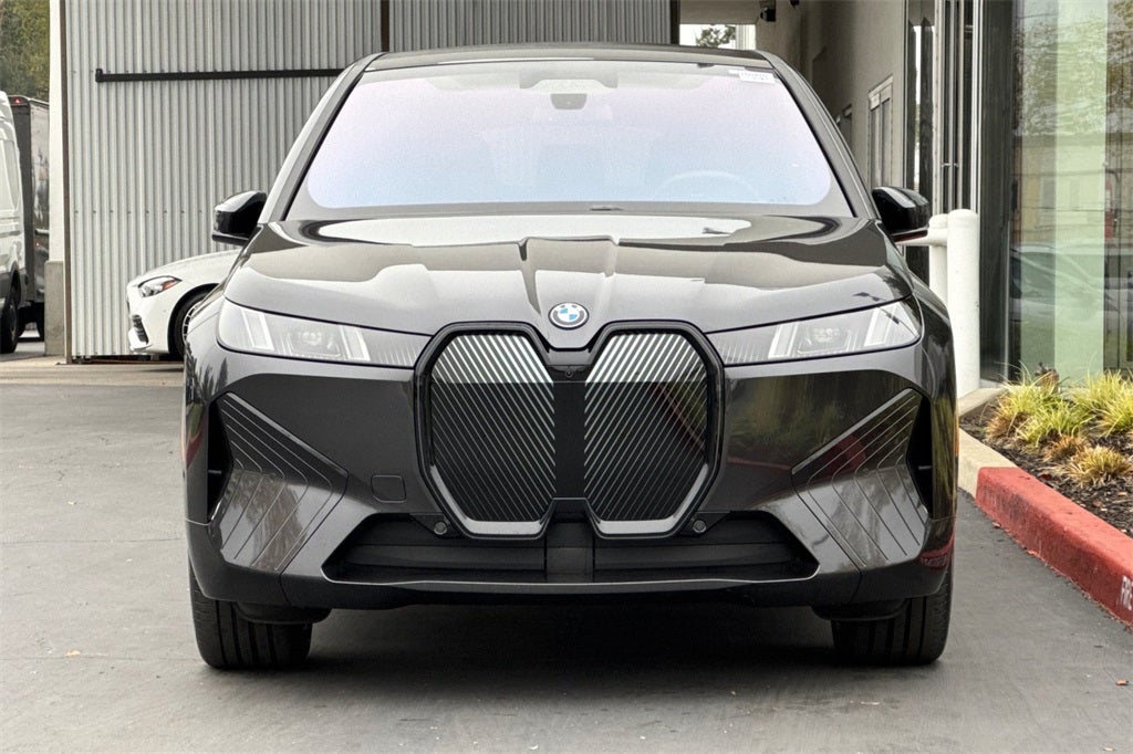 2026 BMW iX xDrive45