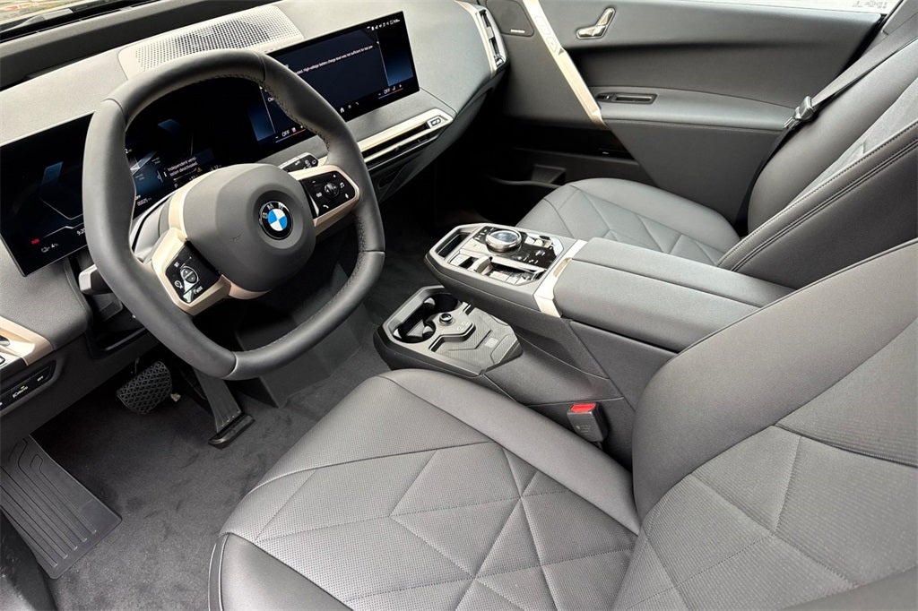 2026 BMW iX xDrive45