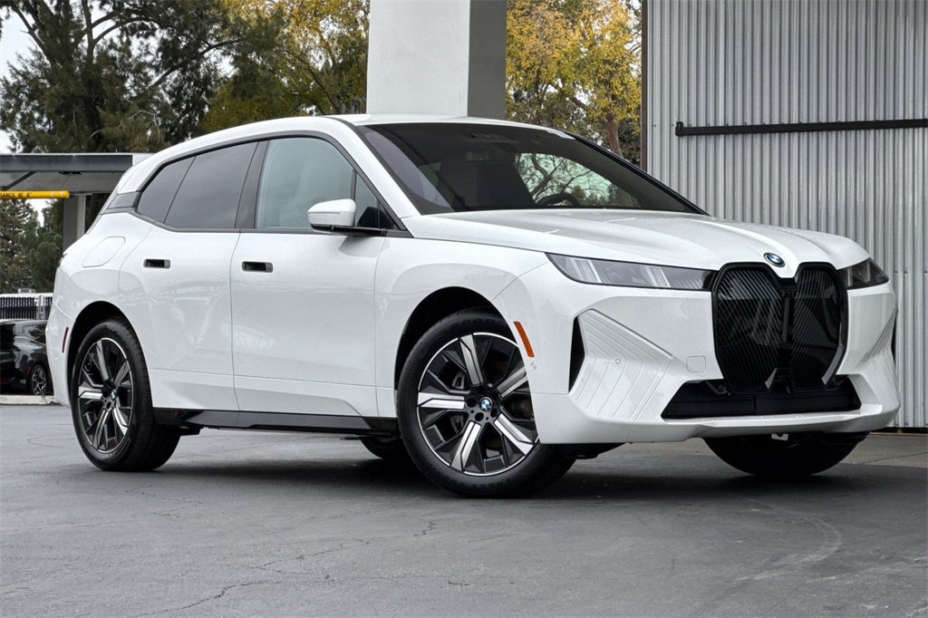 2026 BMW iX xDrive45