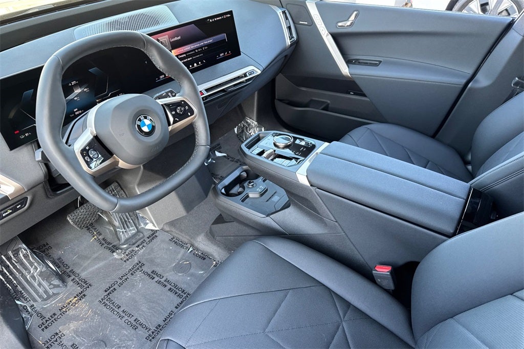 2026 BMW iX xDrive45