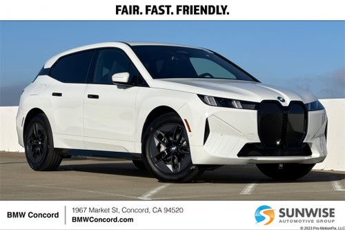 2026 BMW iX xDrive45