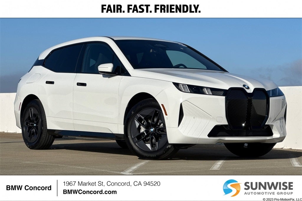 2026 BMW iX xDrive45