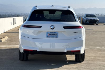 2026 BMW iX xDrive45