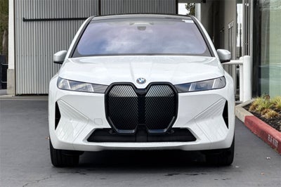 2026 BMW iX xDrive60