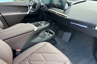 2026 BMW iX xDrive60