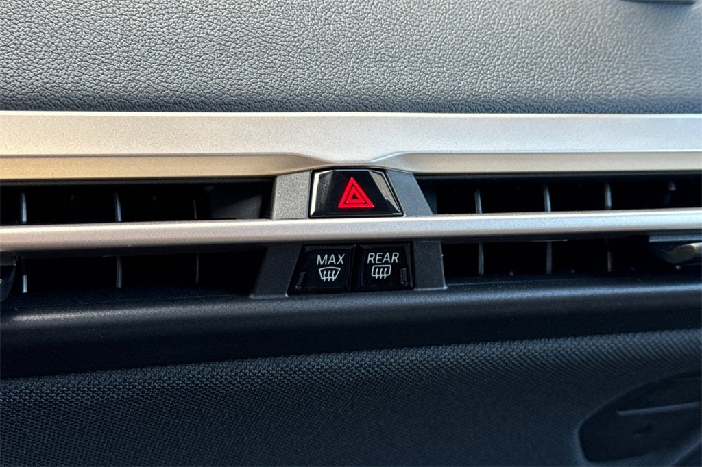 2026 BMW iX xDrive60