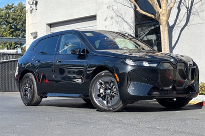 2026 BMW iX xDrive60
