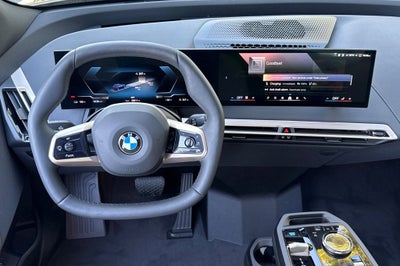 2026 BMW iX xDrive60