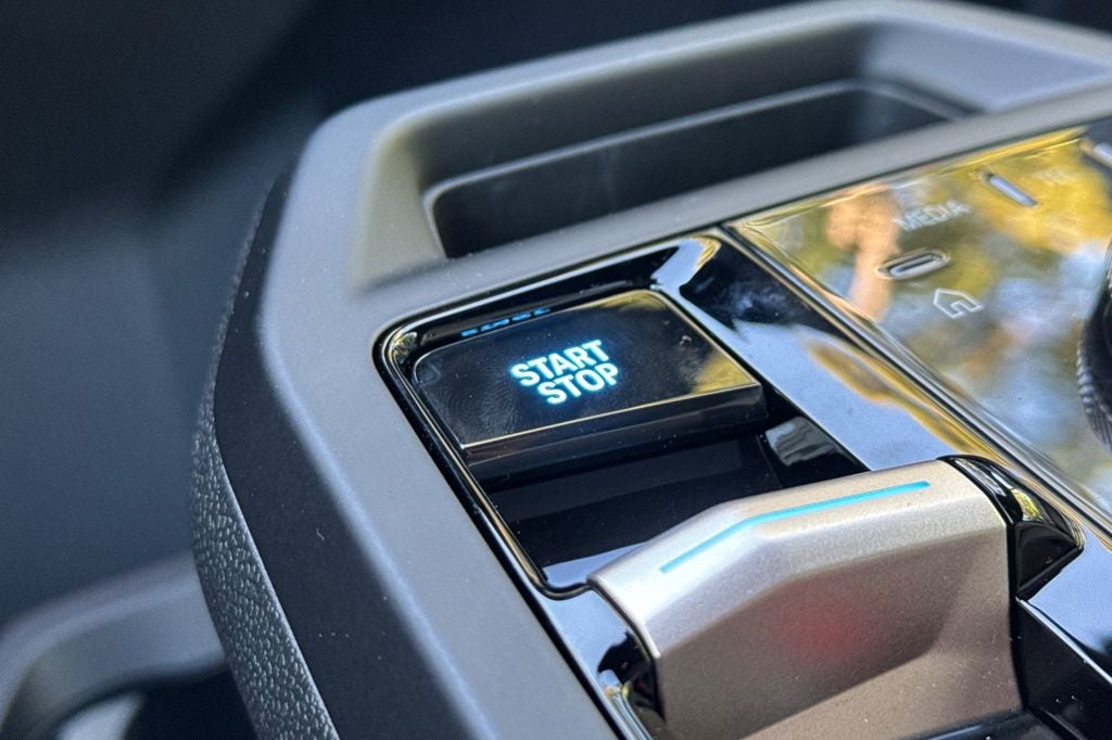 2026 BMW iX xDrive60