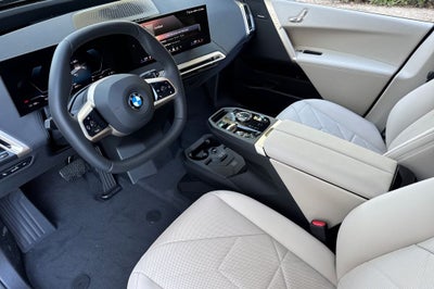 2026 BMW iX xDrive60