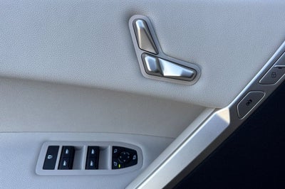 2026 BMW iX xDrive60