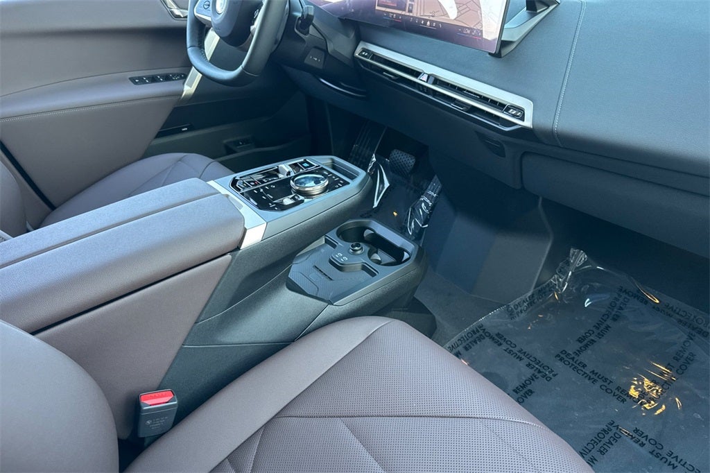 2026 BMW iX xDrive60