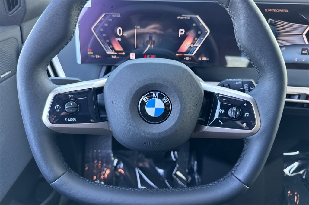 2026 BMW iX xDrive60