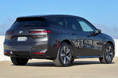 2026 BMW iX xDrive60