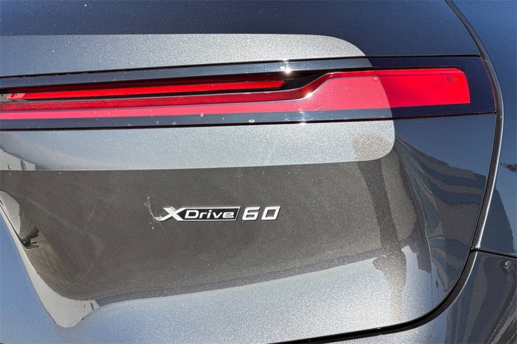 2026 BMW iX xDrive60