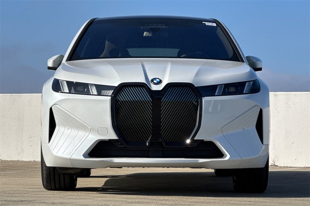 2026 BMW iX xDrive60