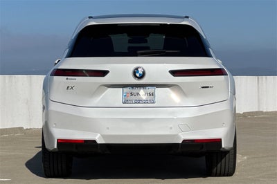 2026 BMW iX xDrive60