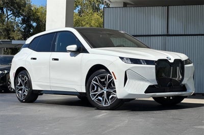 2026 BMW iX xDrive60