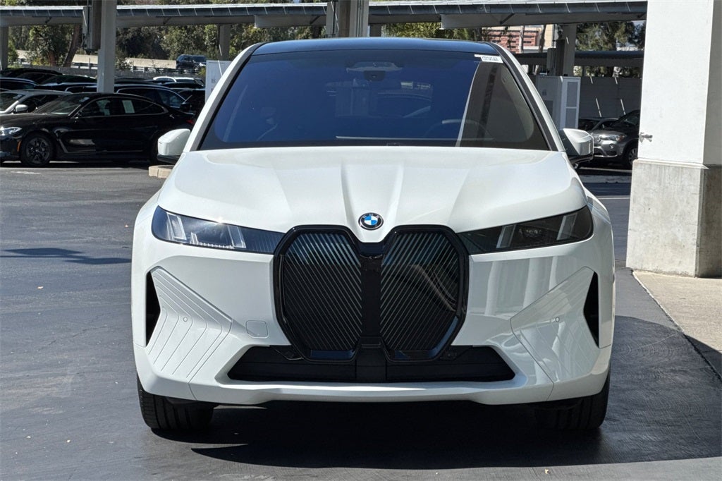 2026 BMW iX xDrive60