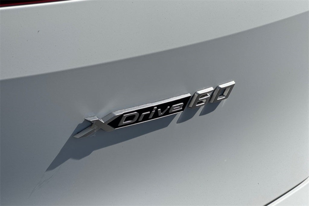 2026 BMW iX xDrive60